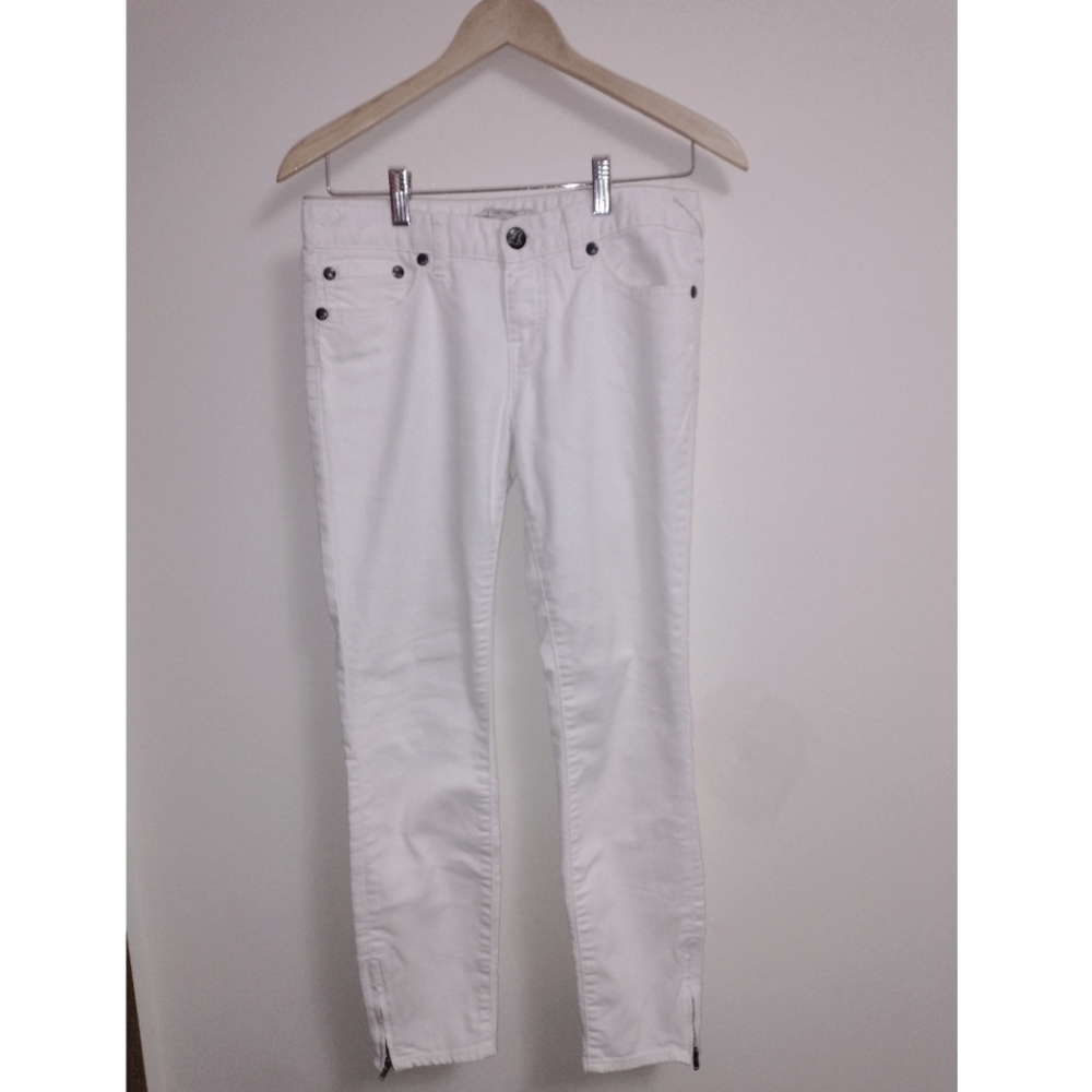 Free People White Straight Cut Jeans